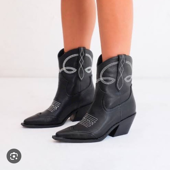 BILLINI UDEL BLACK-WHITE western bootie - Picture 1 of 7